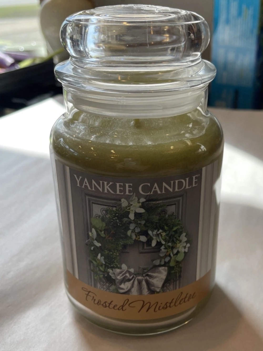 YANKEE CANDLE FROSTED MISTLETOE 22 oz. LARGE JAR HOLIDAY SCENT HTF